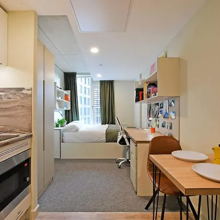 For Students Only Studios And Ensuite Bedrooms With Shared Kitchen At Liv Student In Sheffield Exterior photo