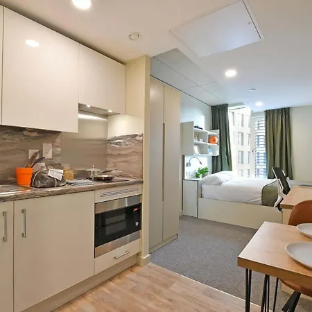 For Students Only Studios And Ensuite Bedrooms With Shared Kitchen At Liv Student In Sheffield Exterior photo