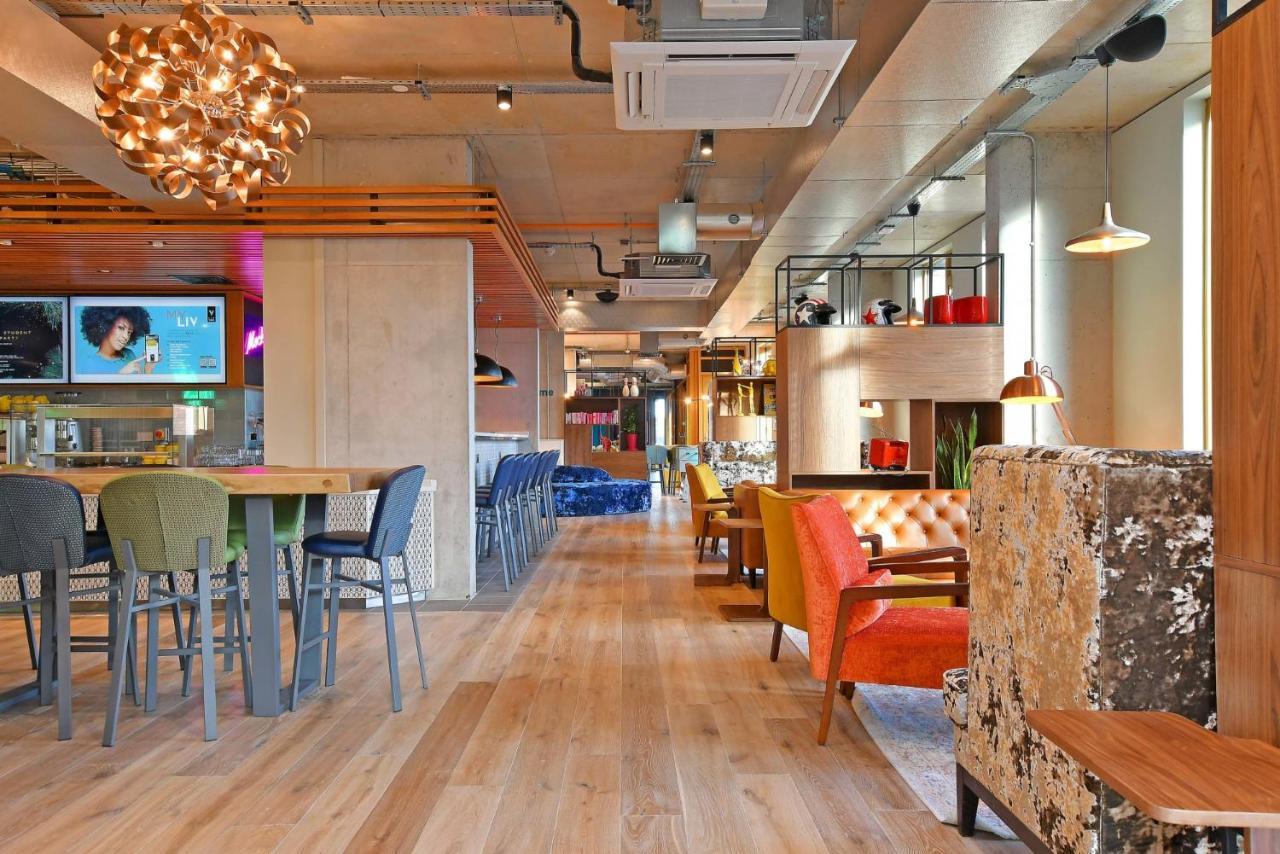 For Students Only And Ensuite Bedrooms With Shared Kitchen At Liv Student In Appartement *